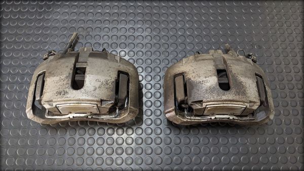 A8 D3 4.2l TDI Bremssättel vorne
