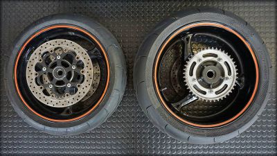 B-King Räder mit Conti Reifen, Bremsen, Ritzel