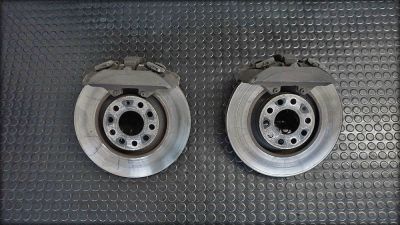S4 Biturbo Bremssättel vorne mit Scheiben Belägen