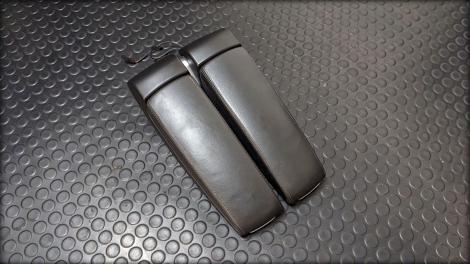 A8 D3 Mittelarmlehnen