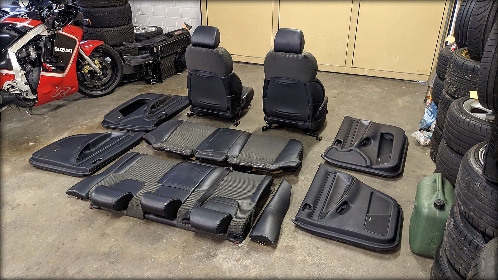 RS4 Biturbo Recaro Leder/Stoff-Ausstattung High-Tech