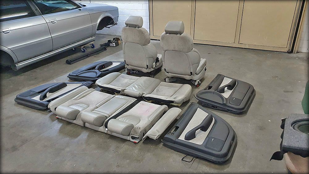 RS6 V8 Biturbo Recaro Leder-/Alcantara Ausstattung hell