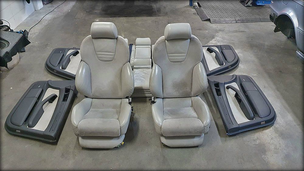 RS6 V8 Biturbo Recaro Leder-/Alcantara Ausstattung hell