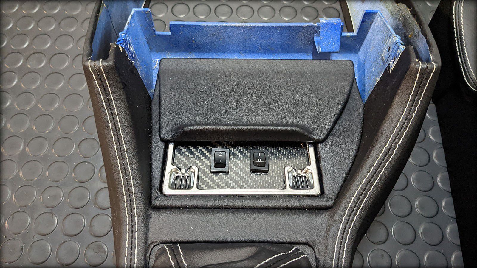 S2 Konsolen Lederbezug spezial Schaltknauf Audi Sport
