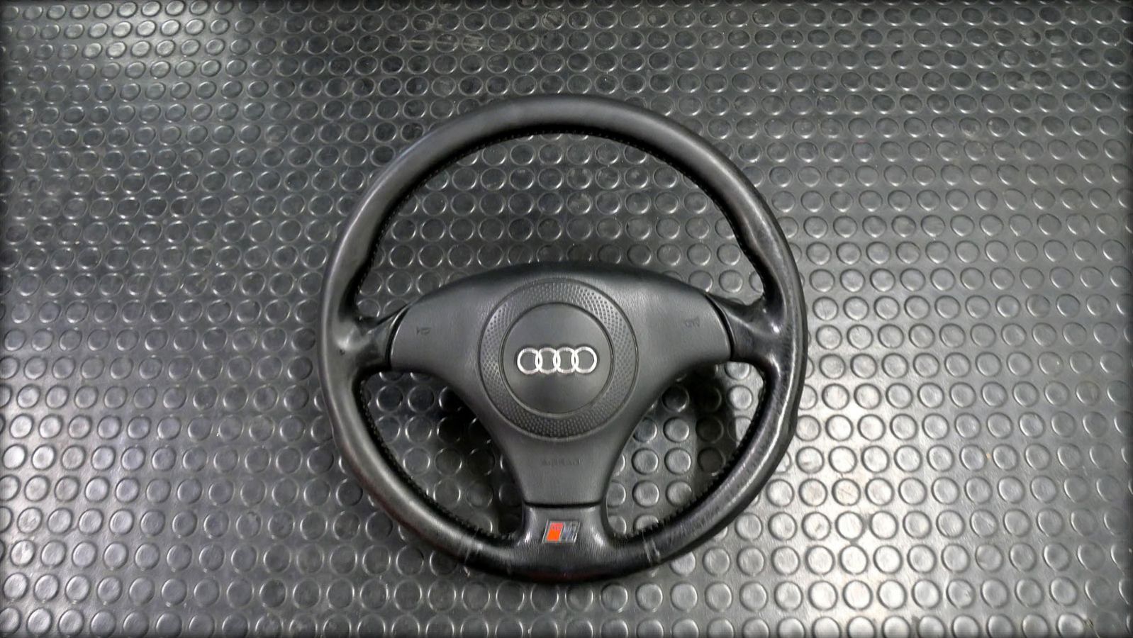 S4 Biturbo Sportlenkrad