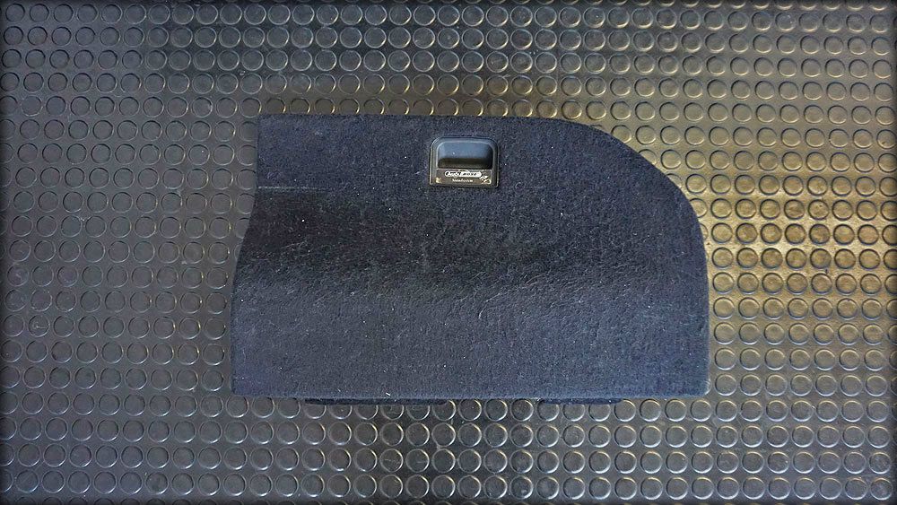 S4/S6 C4 Avant Deckel Kofferraumverkleidung re