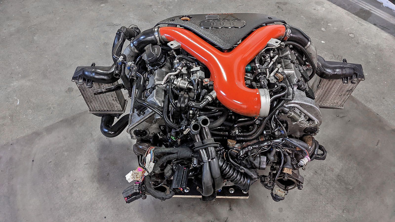 S4 Biturbo Motor mit Anbauteilen, neu abgedichtet, Kupplung und Zahnriemen neuwertig