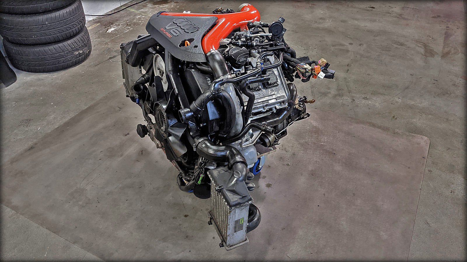S4 Biturbo Motor mit Anbauteilen, neu abgedichtet, Kupplung und Zahnriemen neuwertig