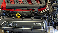 S3 8P Motorraum