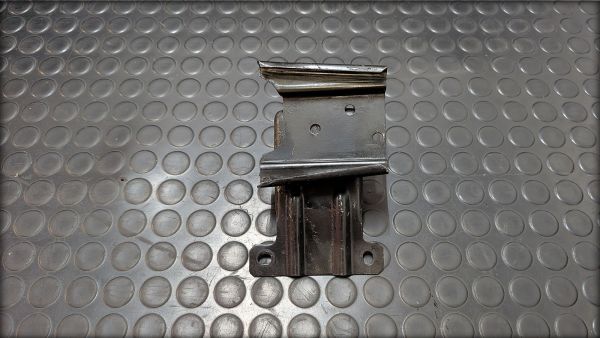 200 20V Halter Servoölbehälter