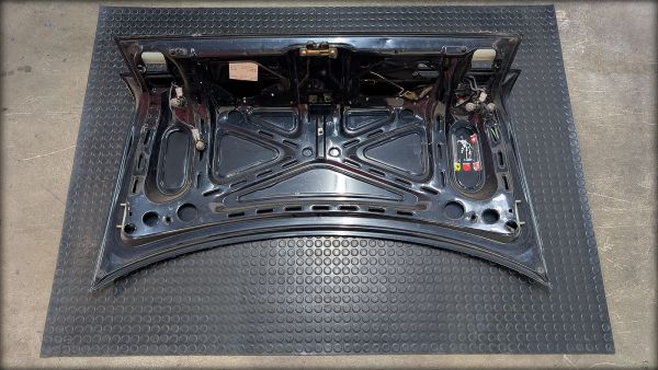 200 20V Heckklappe Limousine