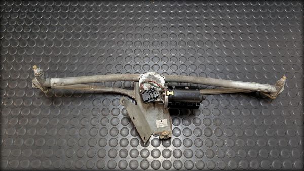 200 20V Scheibenwischermotor mit Gestänge