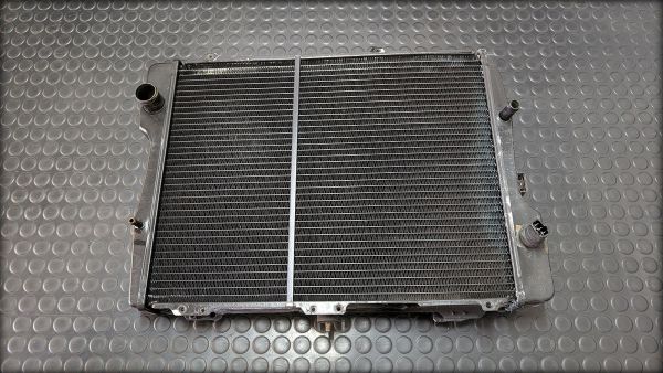 Cabrio 80 Typ89 2.3l NG Wasserkühler