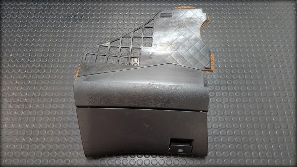 RS2 Handschuhfach 1995 Doppelairbag