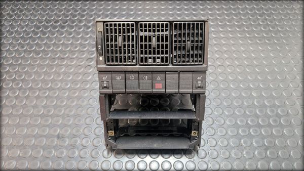 RS2 Einsatz Armaturenbrett Lüftungsgitter Schalter Schacht
