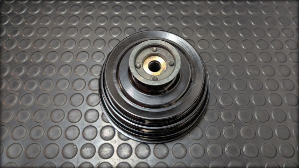 Audi RS2 S2 Kurbelwellenrad