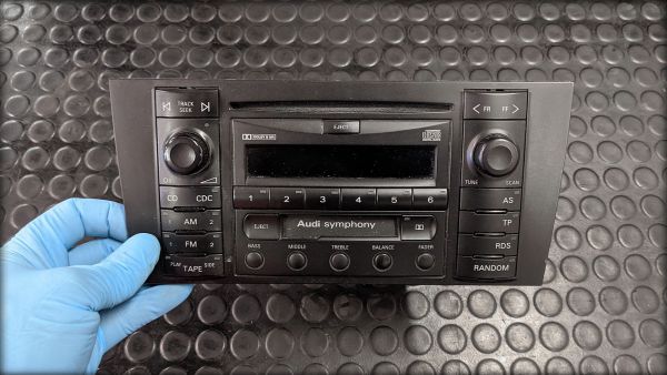 RS4 Biturbo Radio/CD Symphony