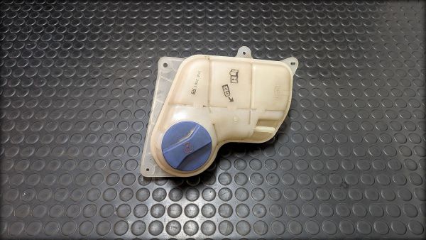 RS6 C5 Kühlwasserbehälter