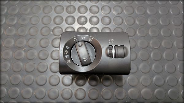 RS6 C5 Lichtschalter