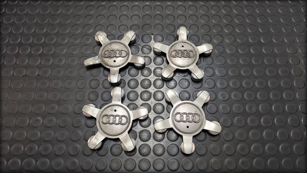 S3 8P Nabendeckel