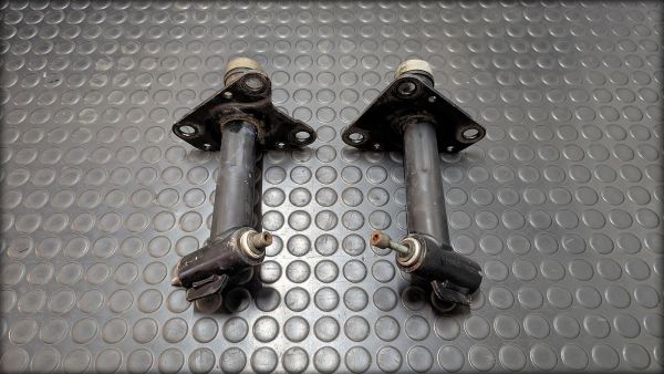 S4 B5 Halter Stossstange vorne
