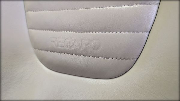 S4 B5 Recaro Lederausstattung weiss