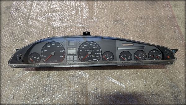 V8 Typ44 Tacho Kombiinstrument