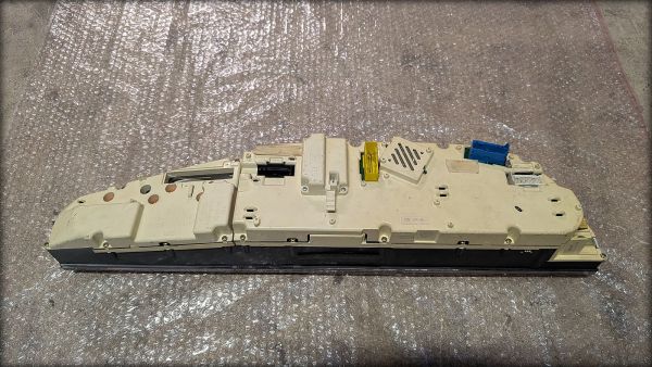 V8 Typ44 Tacho Kombiinstrument