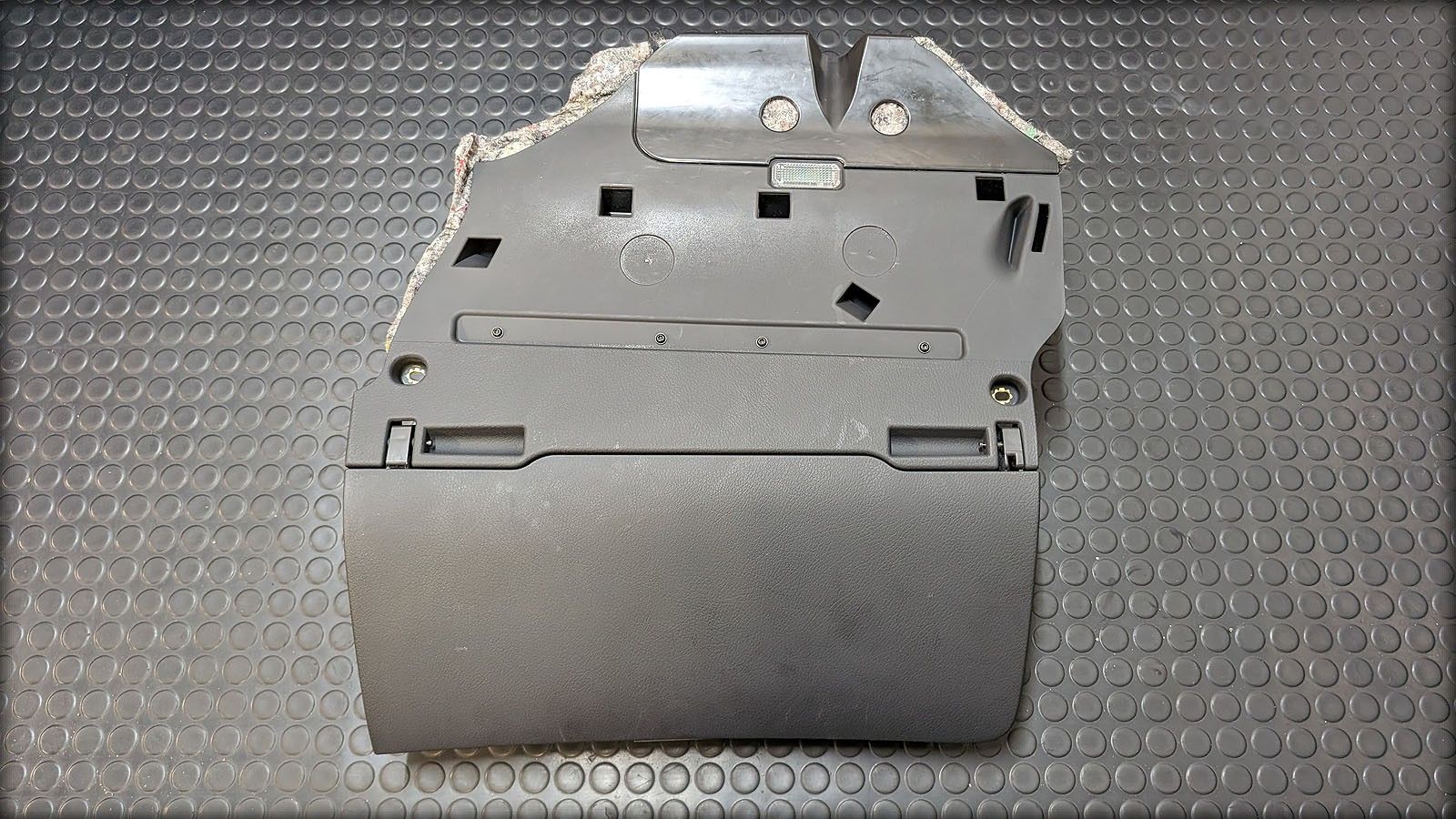 A6 4F 3.0l TDI Handschuhfach
