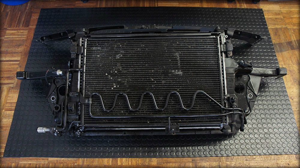 A6 C5 2.5 TDI Frontmaske mit Wasser-, Klima- und Ladeluftkühler