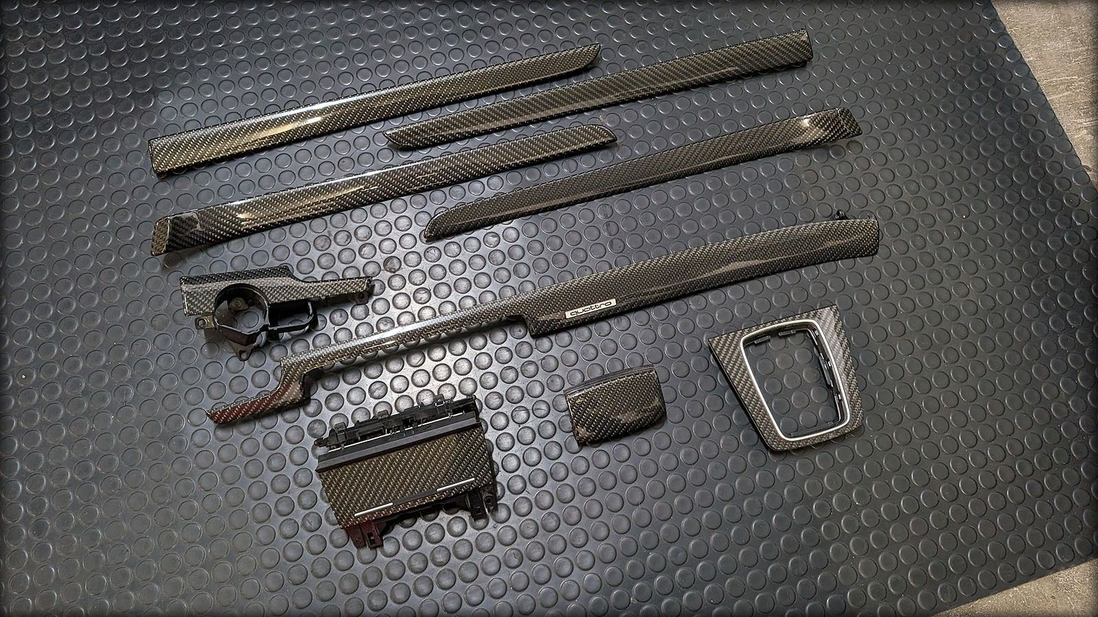 RS4 B7 Carbon Dekor Set