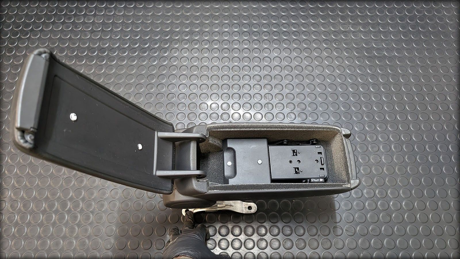 RS6 V8 Biturbo Mittelarmlehne