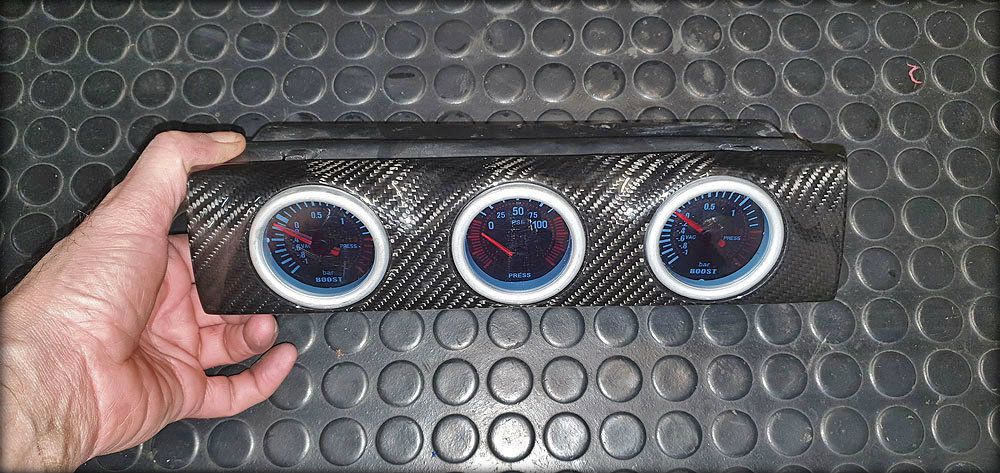 RS6 V8 Biturbo ILR Zusatzinstrumente Front Echtcarbon