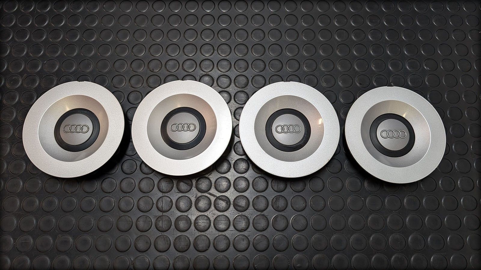 S4 B5 Nabendeckel Set Avus Felgen