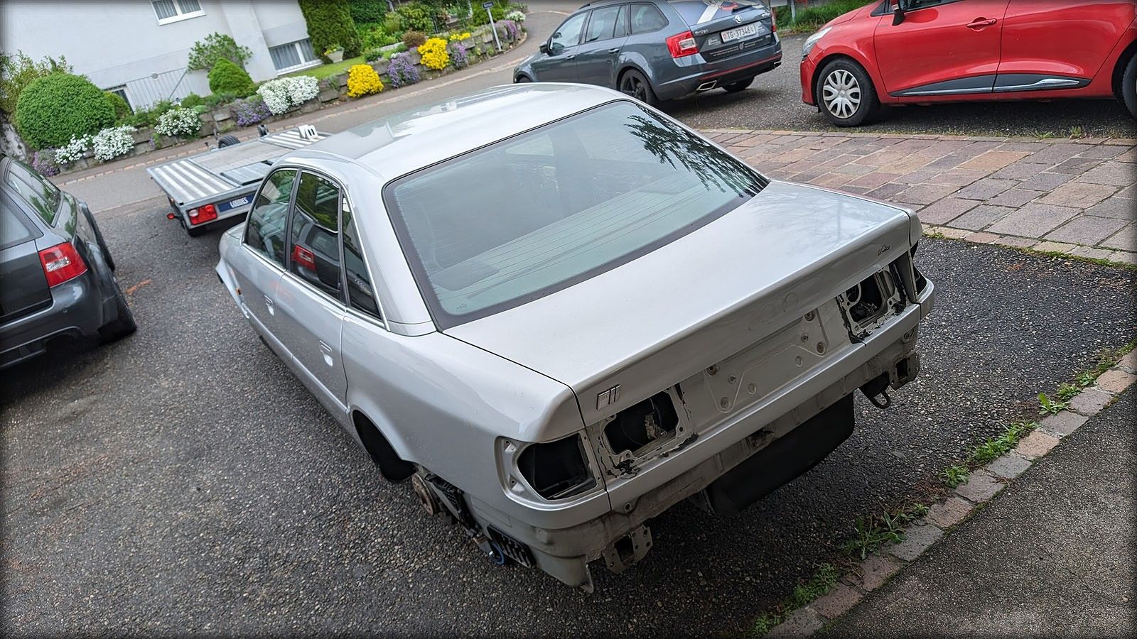 S6 C4 20V Turbo Limousine Handschalter teilzerlegt Karosse