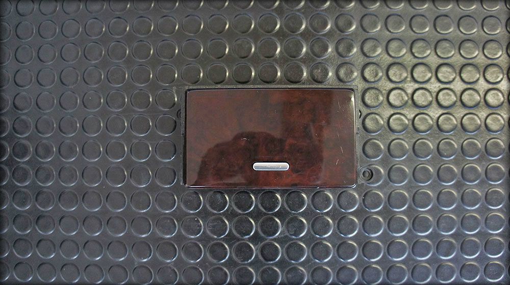 S8 D2 Facelift Getränkehalter Menüführung
