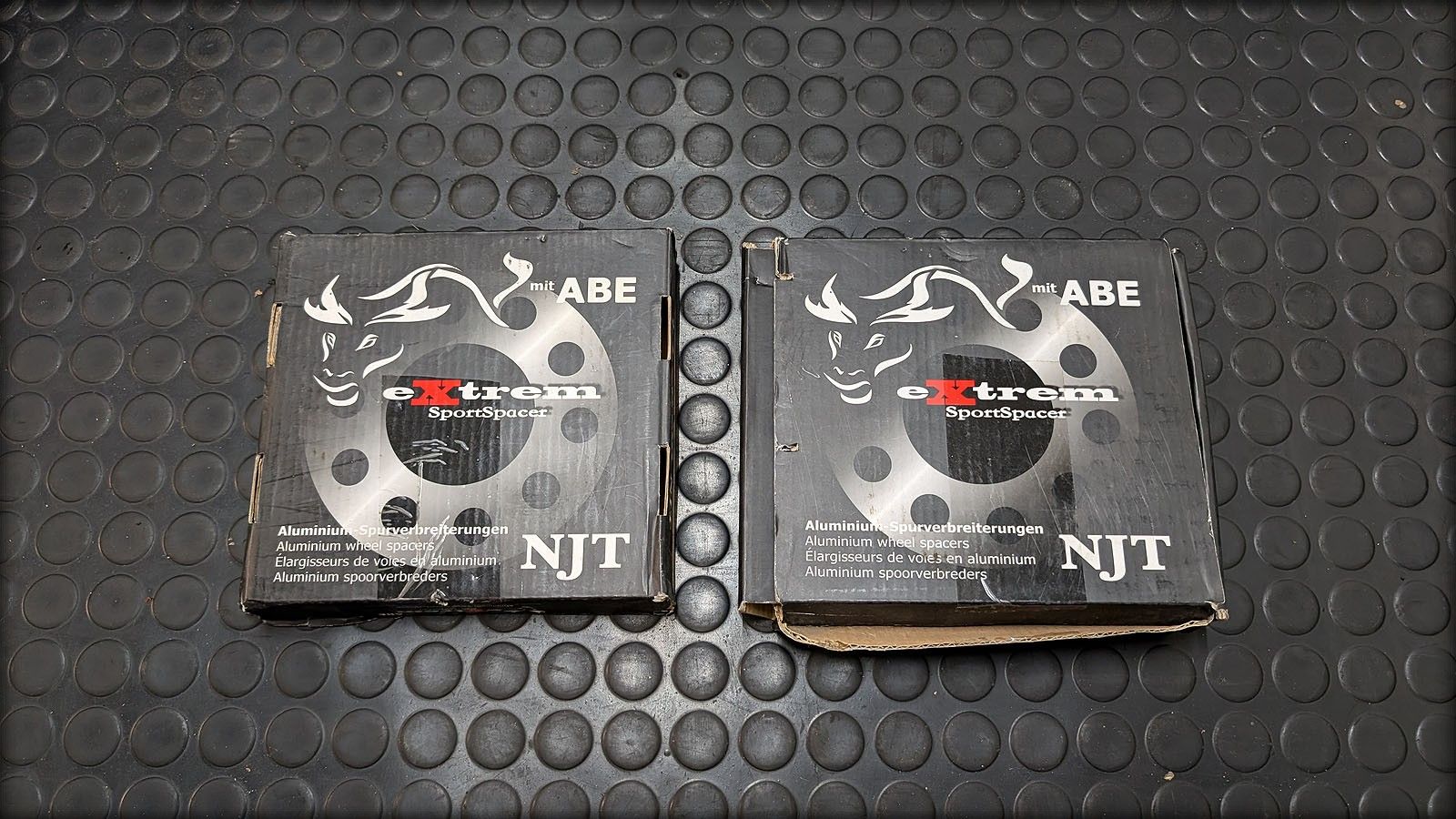 TT 8N NJT Spurverbreiterungen 10mm
