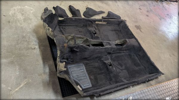 Preview: 200 20V Bodenteppich Bodenverkleidung