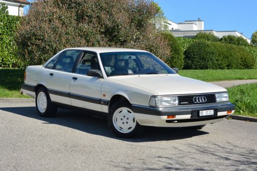 Preview: Audi 200 20V Limousine