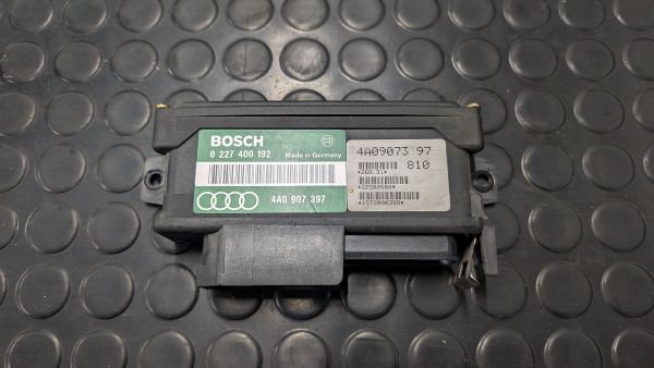 80 B4 2.3l Steuergerät Klopfsensor 4A0 907 397
