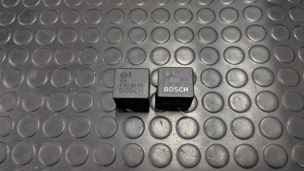 80 B4 Relais für ABS Aggregat