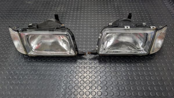 Preview: 80 B4 Scheinwerfer Blinker