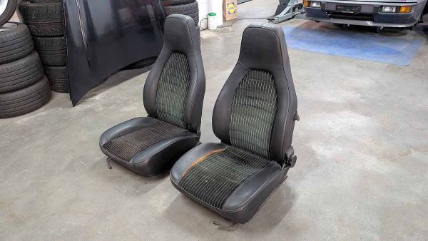 Preview: Porsche 924 Sitze Vordersitze