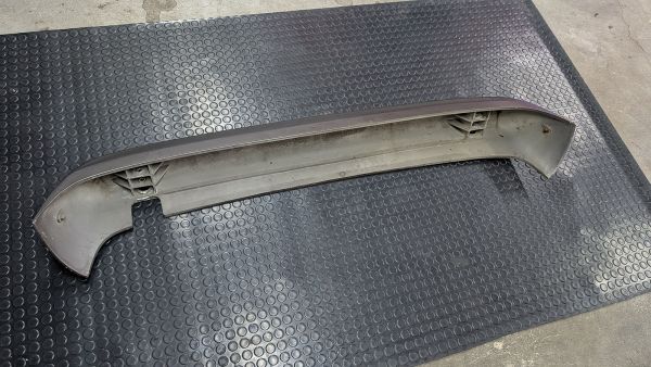 Porsche 924 Stossstange hinten