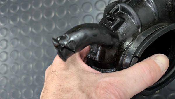 Preview: Porsche 924 Ansaugung