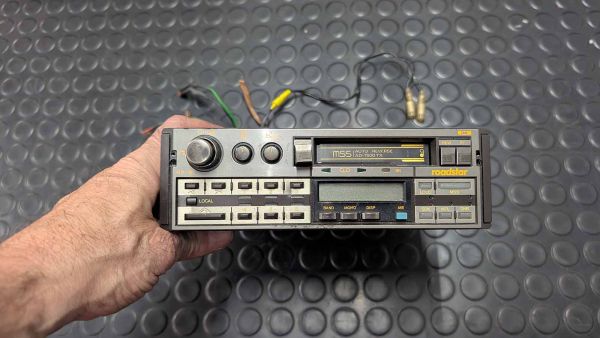 Porsche 924 Radio Kassettenplayer roadstar