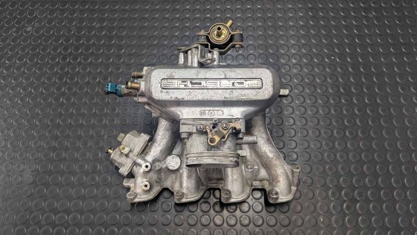 Porsche 924 Saugohr Ansaugkrümmer Drosselklappe
