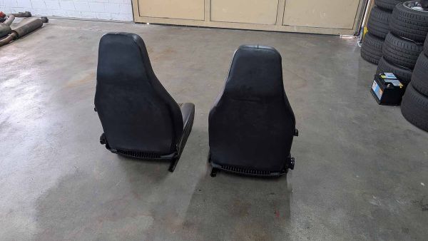Preview: Porsche 924 Sitze Vordersitze