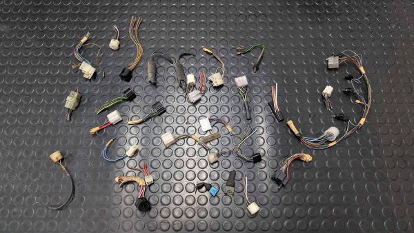 Porsche 924 Stecker