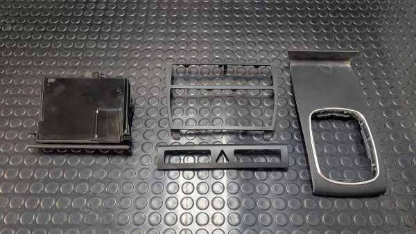 A6 C5 Allroad Aschenbecher Abdeckungen DIN 1